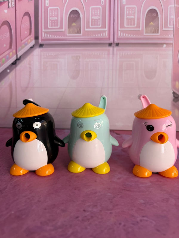 sacapuntas pingüino
