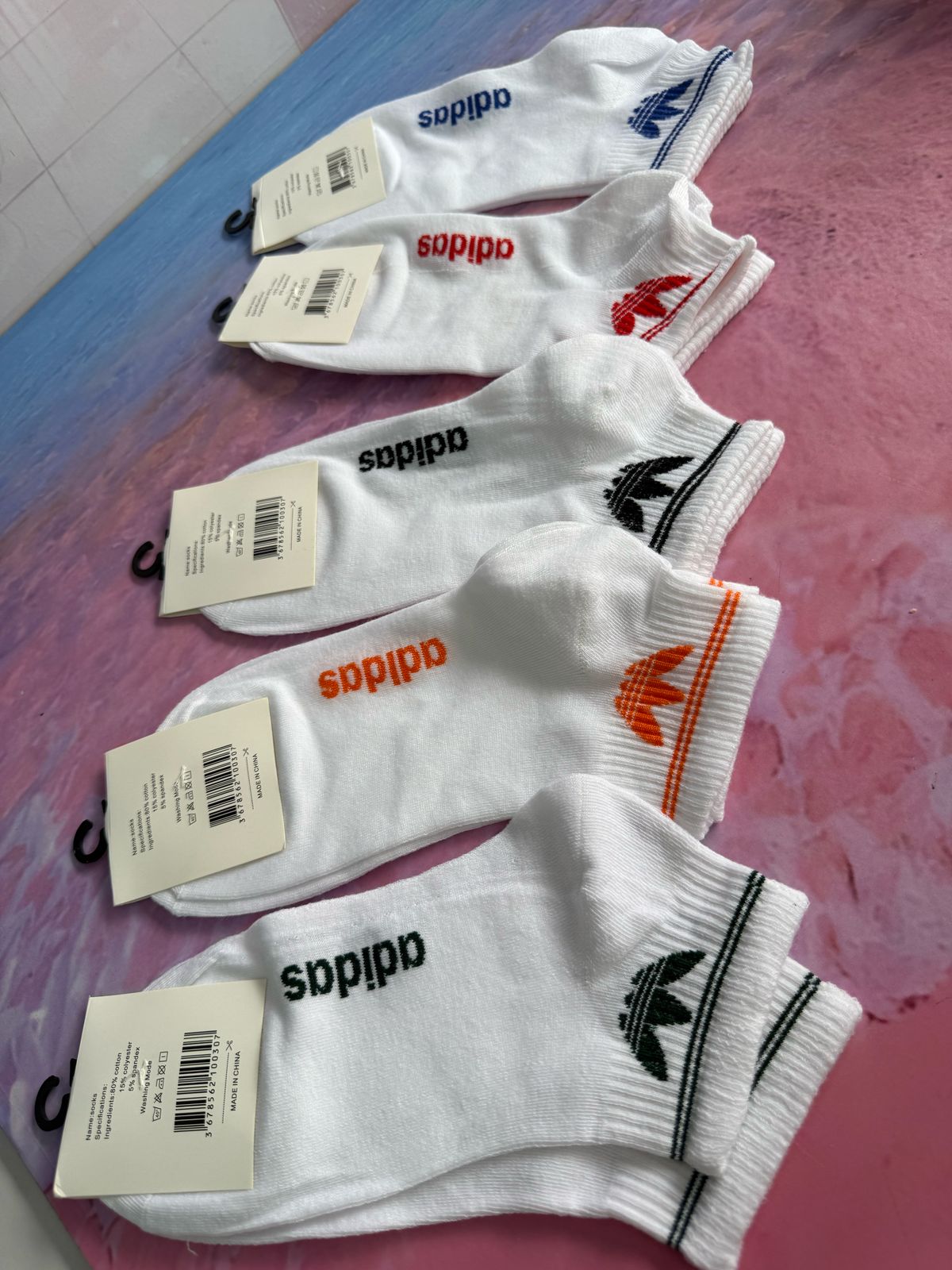 Media x10 Adidas