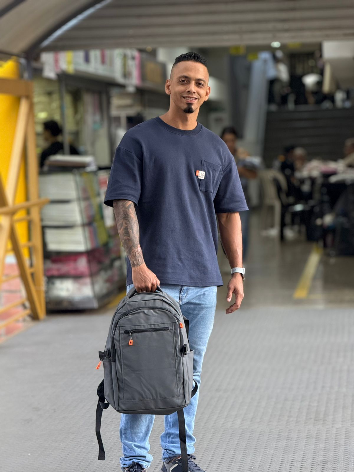 BOLSO UNISEX CLASICO