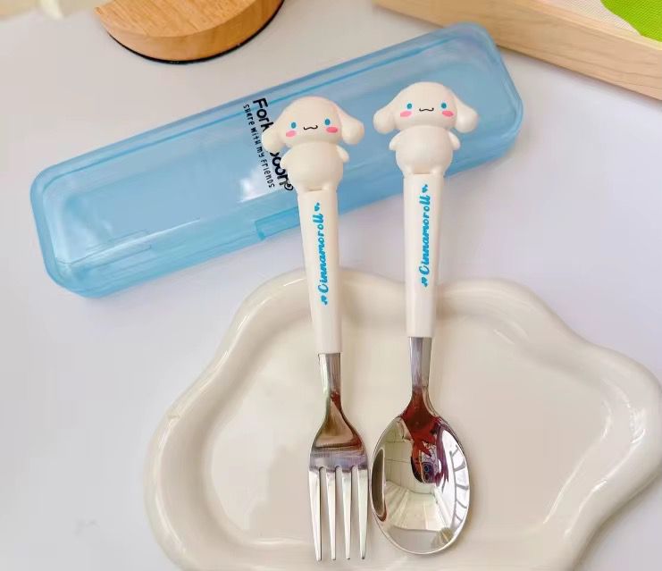 SET DE CUBIERTOS SANRIO
