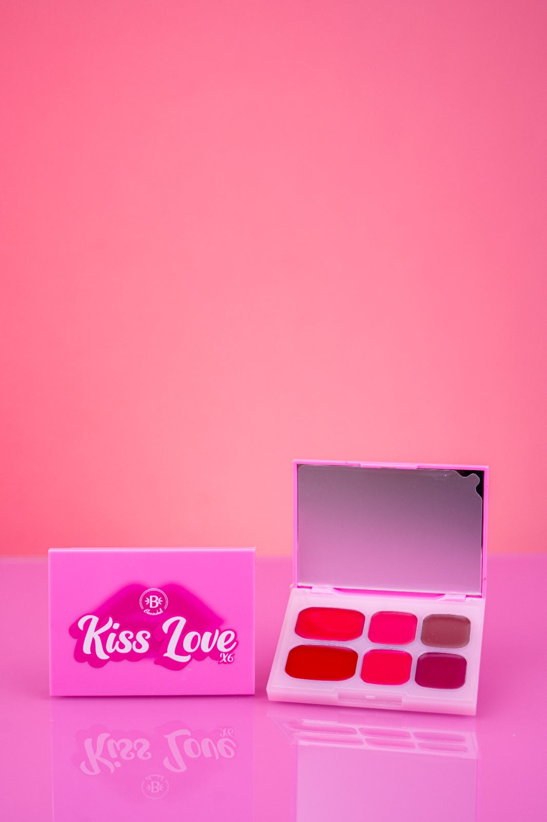 PALETA DE LABIOS KISS LOVE BLOOMSHEL CJ A102