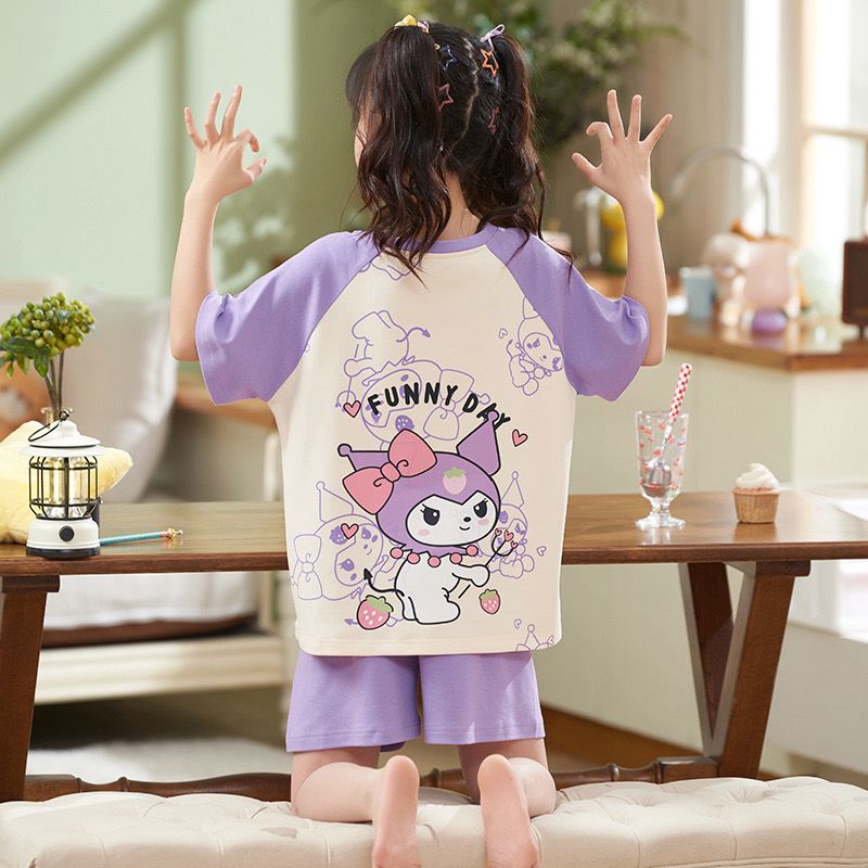 PIJAMA KUROMI BLANCO CON MORADO 3 PIEZAS