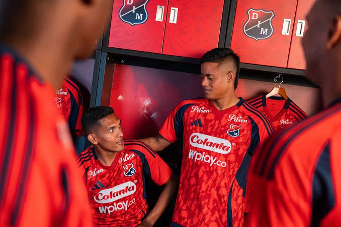 CAMISETA DEL MEDELLIN