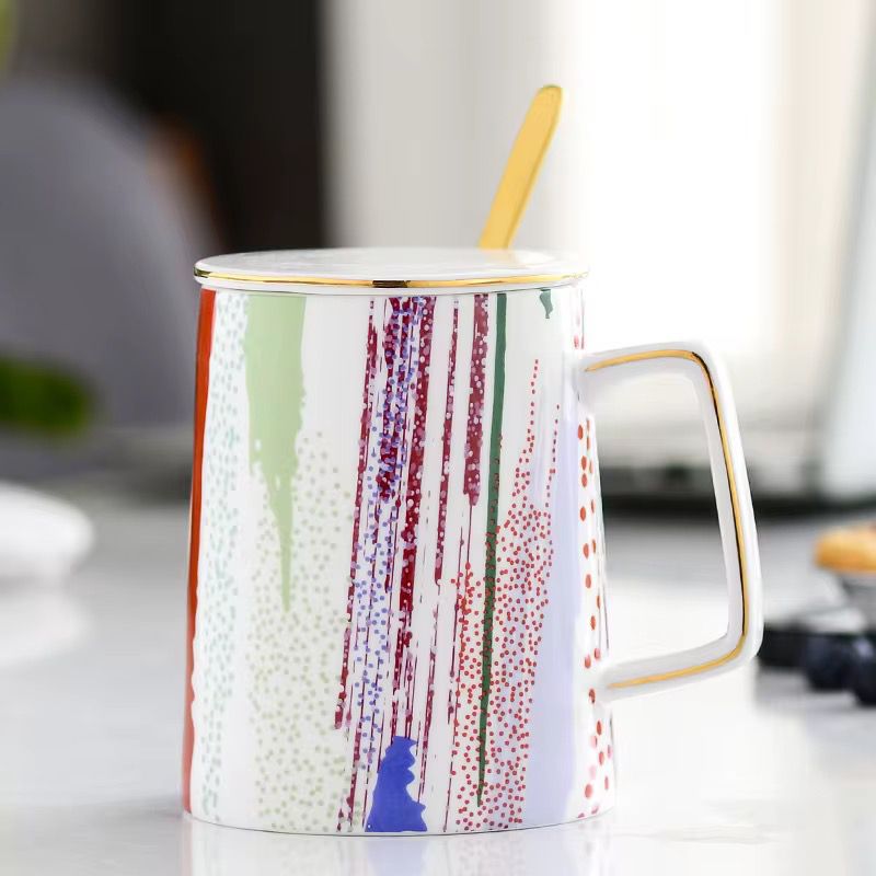 mug astetick elegante con tapa y cuchara