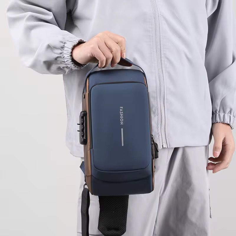 Bolso perchera unisex con clave