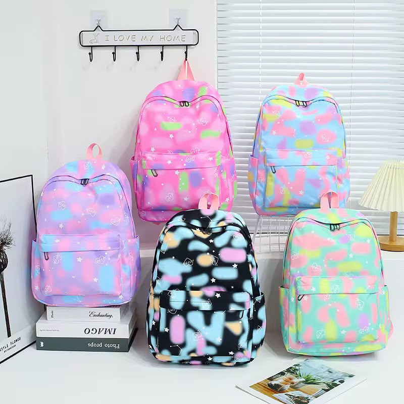 morral con cartuchera kwaii