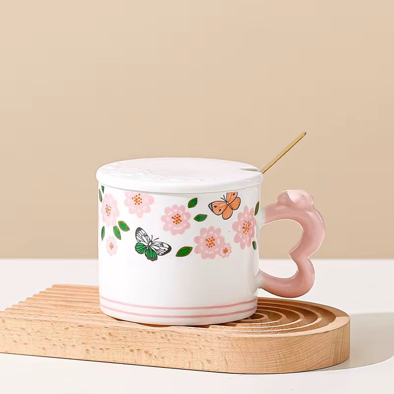 Mug con tapita y cuchara de flores