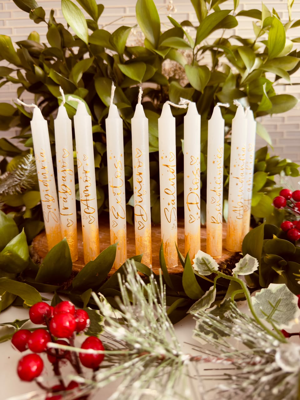 VELA CON MIRELLAS DORADA